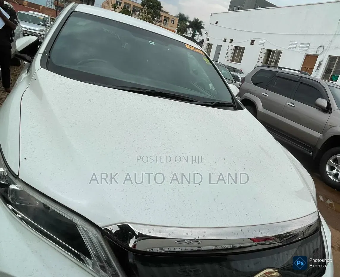 Toyota Harrier 2016 White