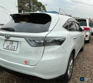 Toyota Harrier 2016 White