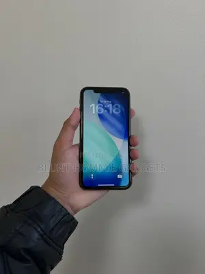 Apple iPhone 11 64 GB Black
