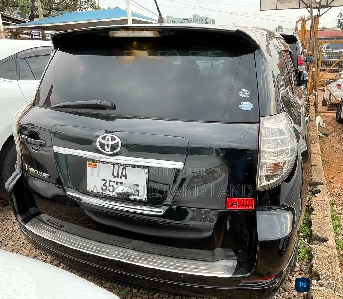 Toyota Vanguard 2009 Black