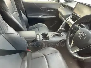 Toyota Harrier 2021 White
