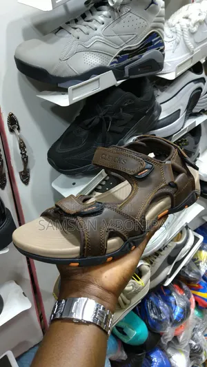 Original Leather Men Open Shoes Very Comfortable and Durable-Brown