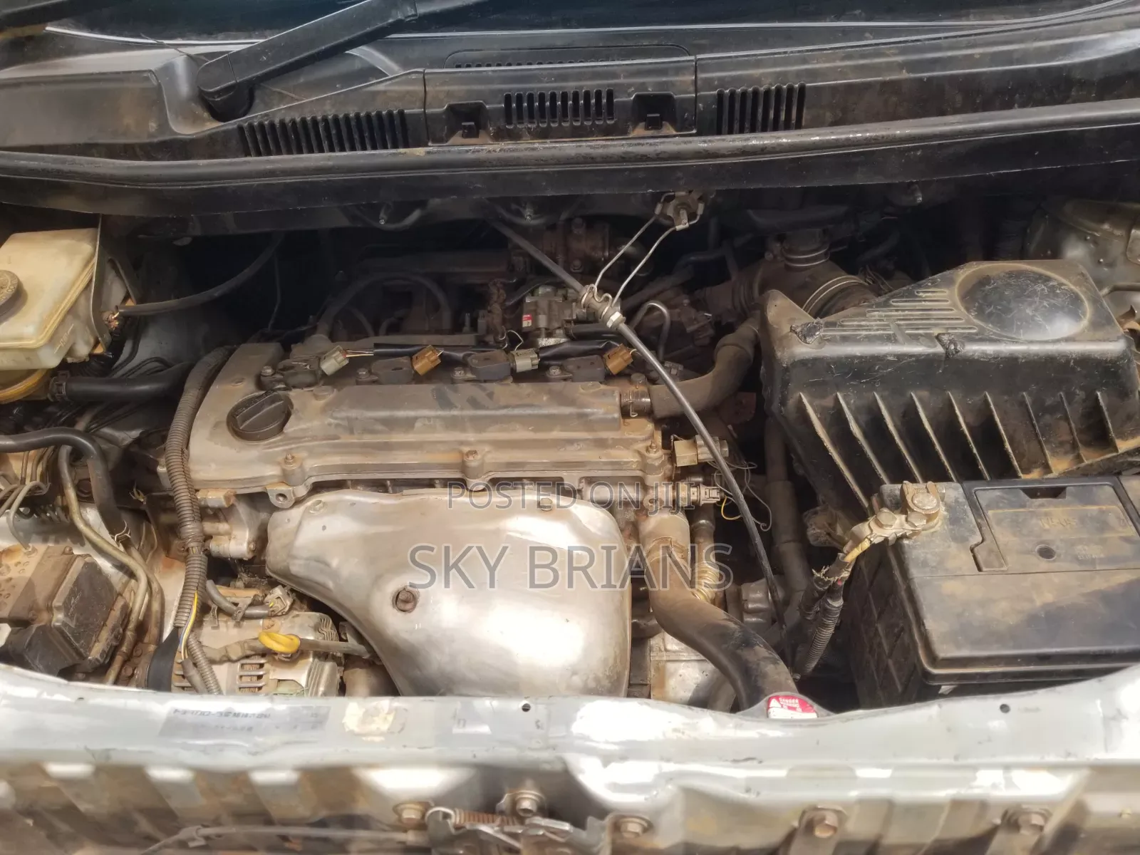 Toyota Noah 2001 Silver