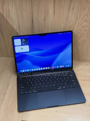 Laptop Apple MacBook Air 2025 M4 32GB Apple M4 SSD 1T