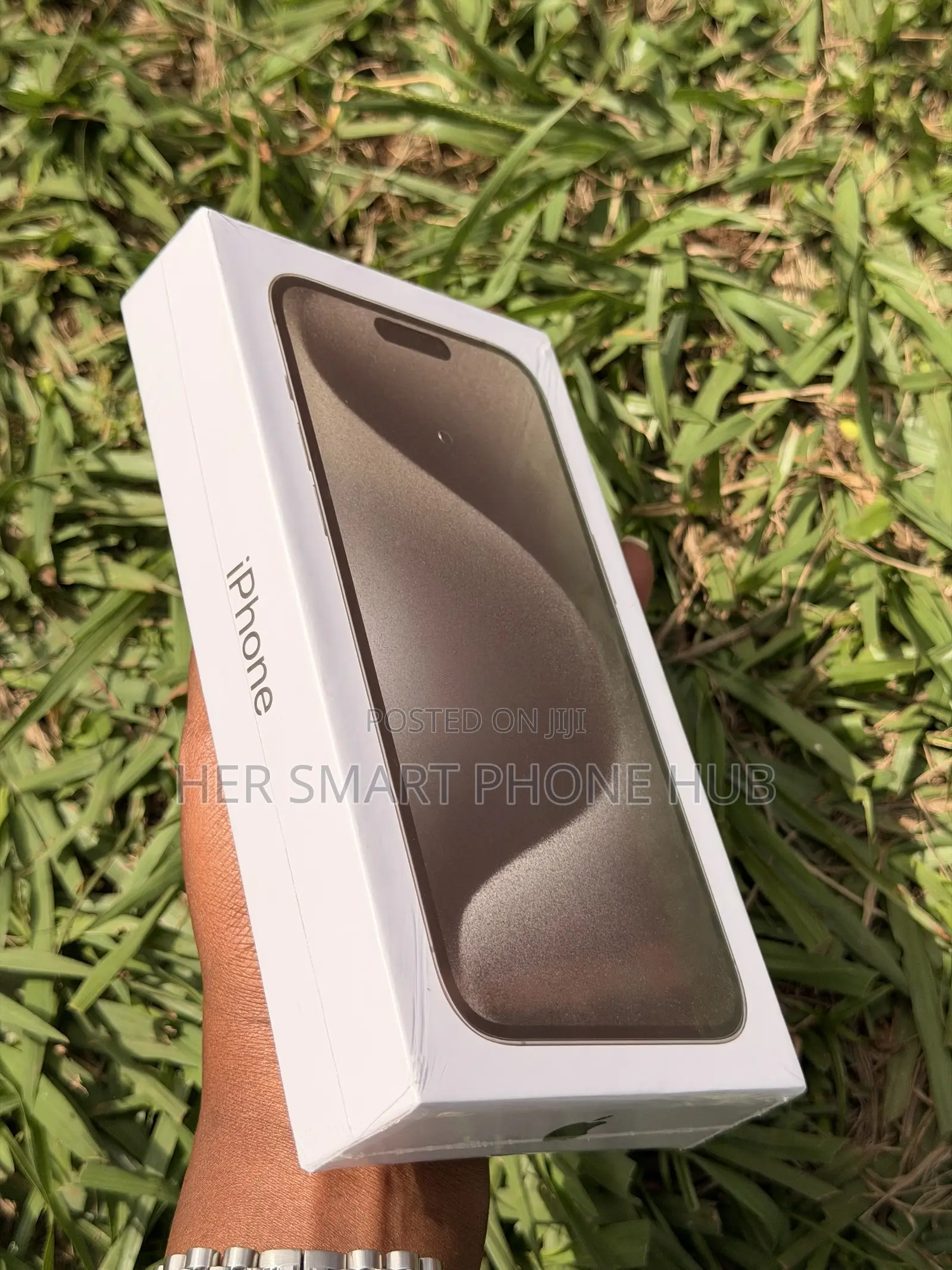 New Apple iPhone 15 Pro Max 256 GB Silver
