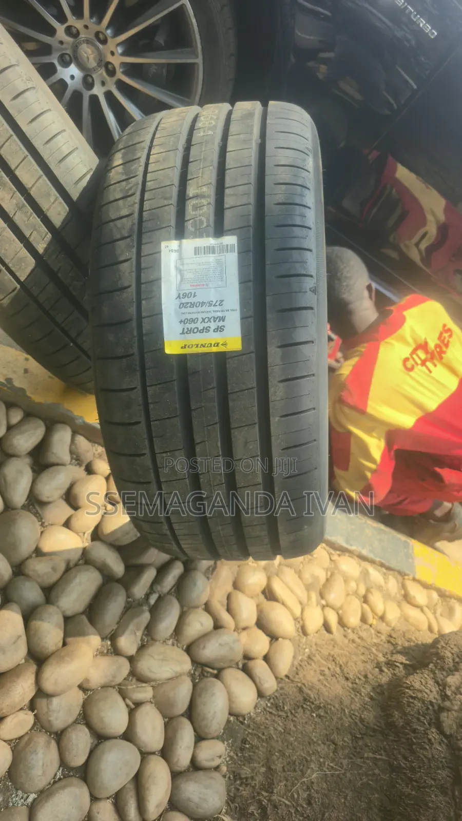 275/40r20 106y Barnd New Japan Made Dunlop Tyres