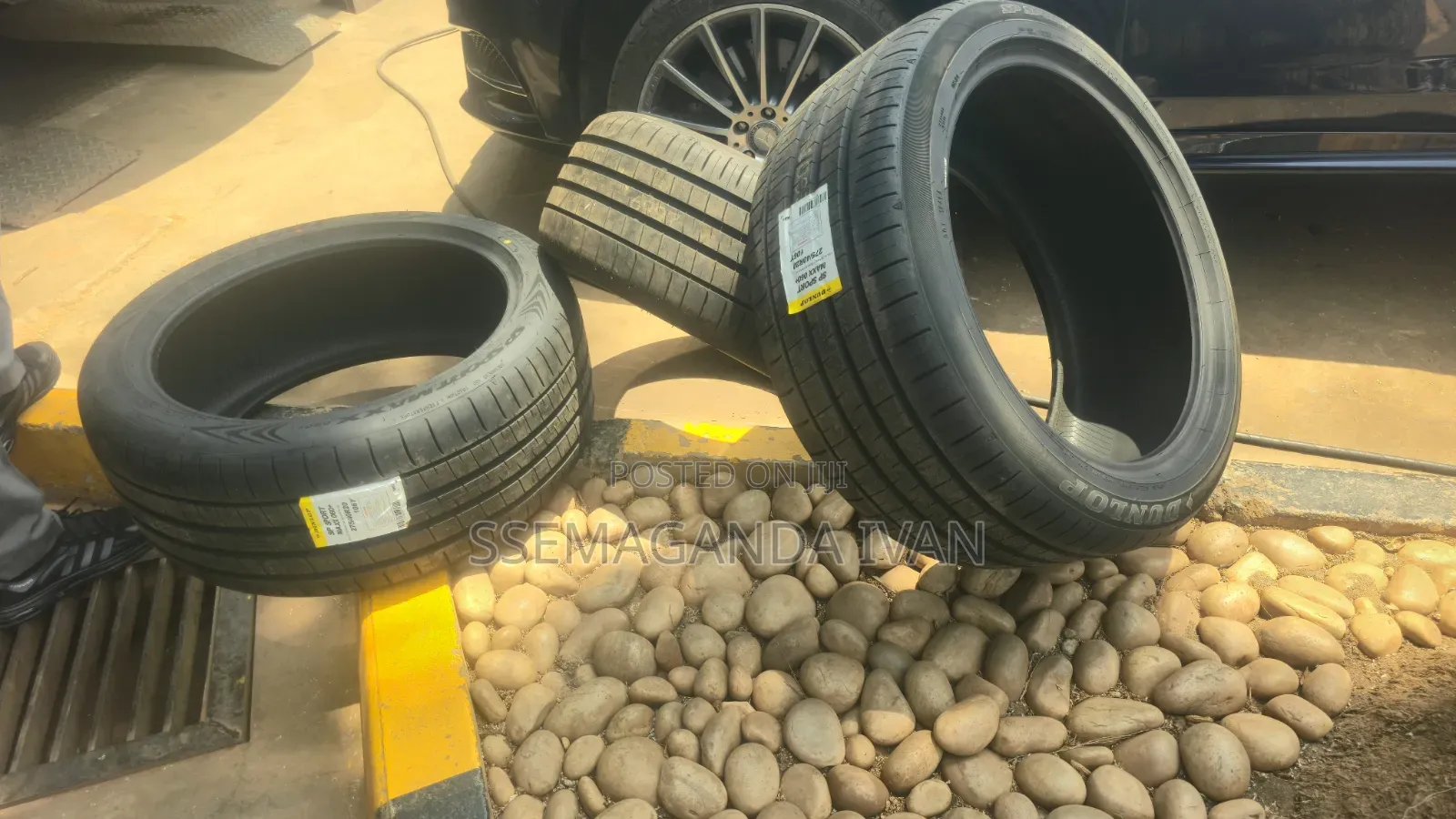 275/40r20 106y Barnd New Japan Made Dunlop Tyres