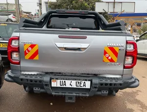 Toyota Hilux 2019 Gray