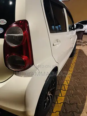 Toyota Passo 2011 Off white