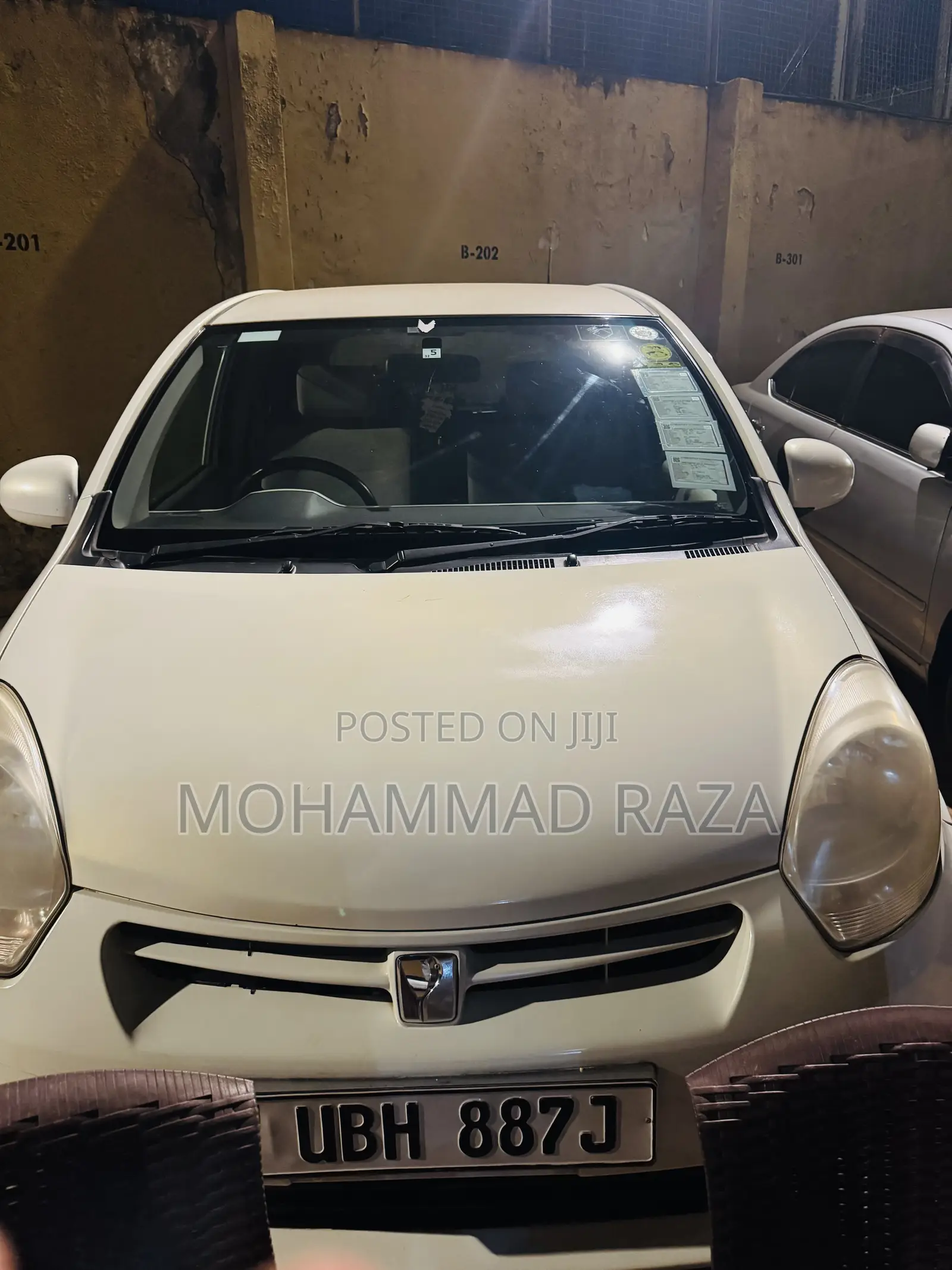 Toyota Passo 2011 Off white