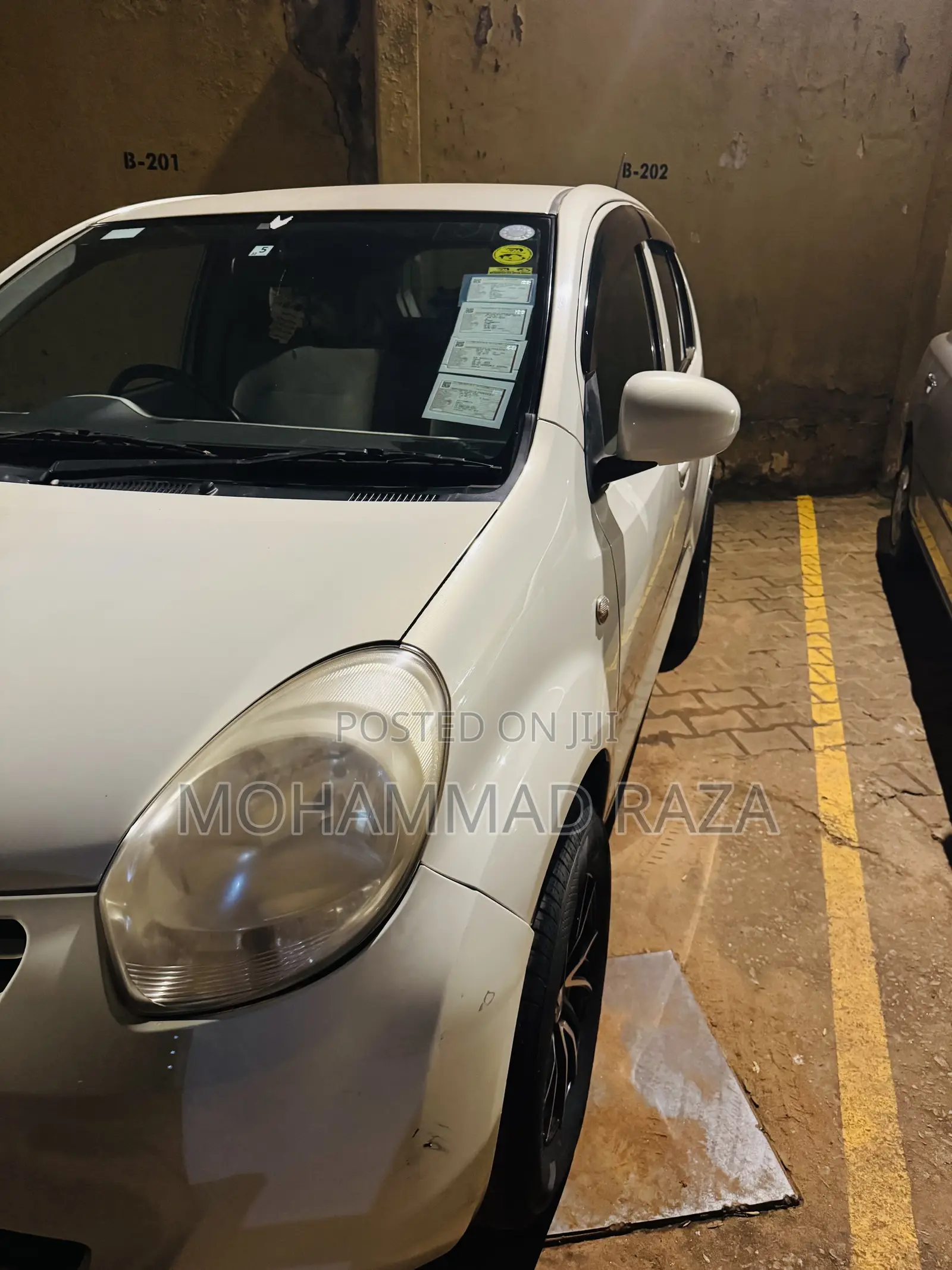 Toyota Passo 2011 Off white