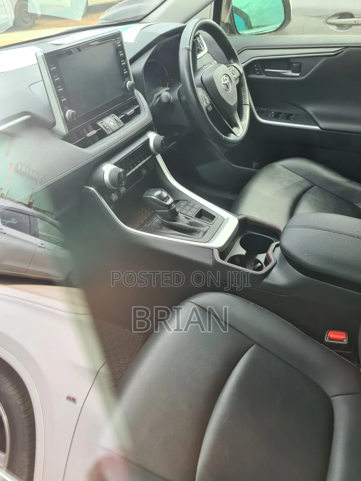 Toyota RAV4 2020 White