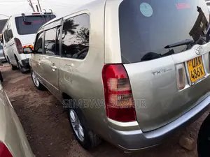 Toyota Succeed 2005 Gold