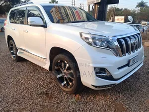 Toyota Land Cruiser Prado 2016 White