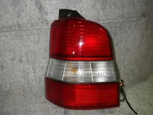 Mazda Demio 2000 - 2004 Taillamp