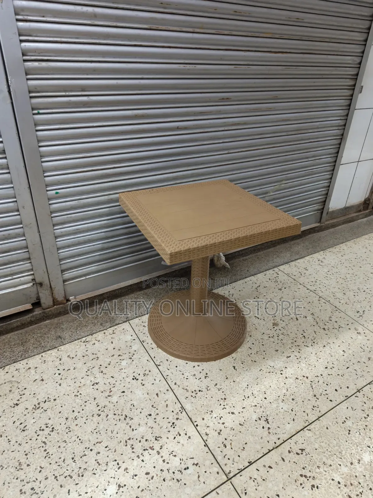 Modern Plastic Table Plastic Table