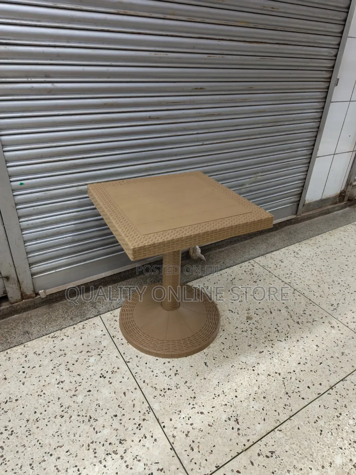 Modern Plastic Table Plastic Table
