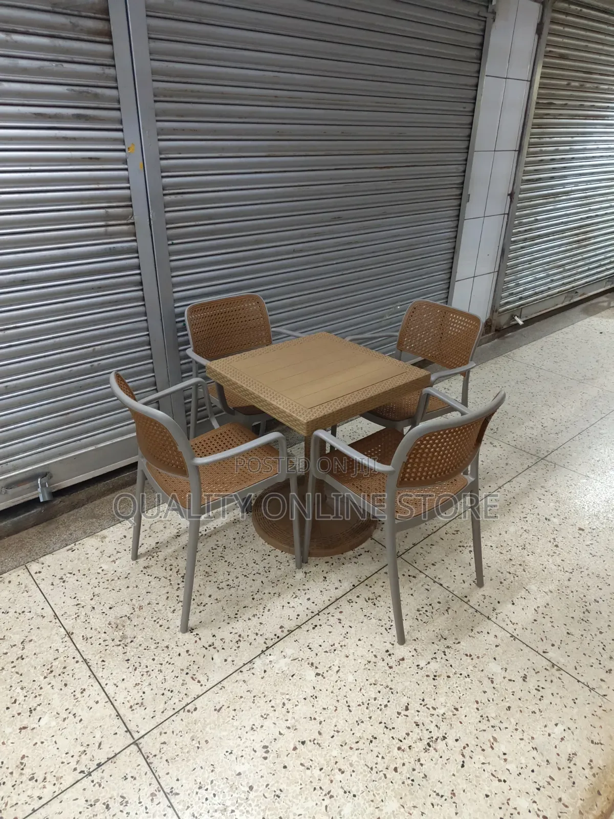 Modern Plastic Table and Chairs Plastic Table and Chairs