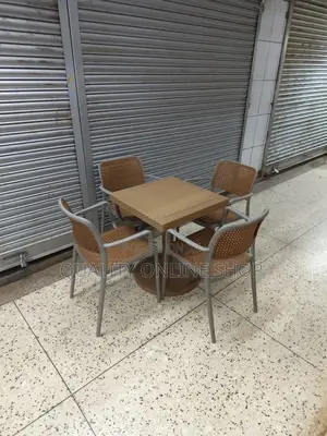Modern Plastic Table and Chairs Plastic Table and Chairs