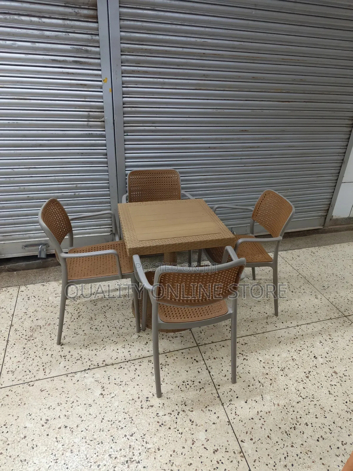 Modern Plastic Table and Chairs Plastic Table and Chairs