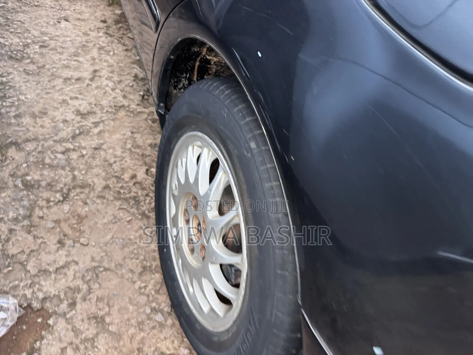Toyota Progress 2004 Black