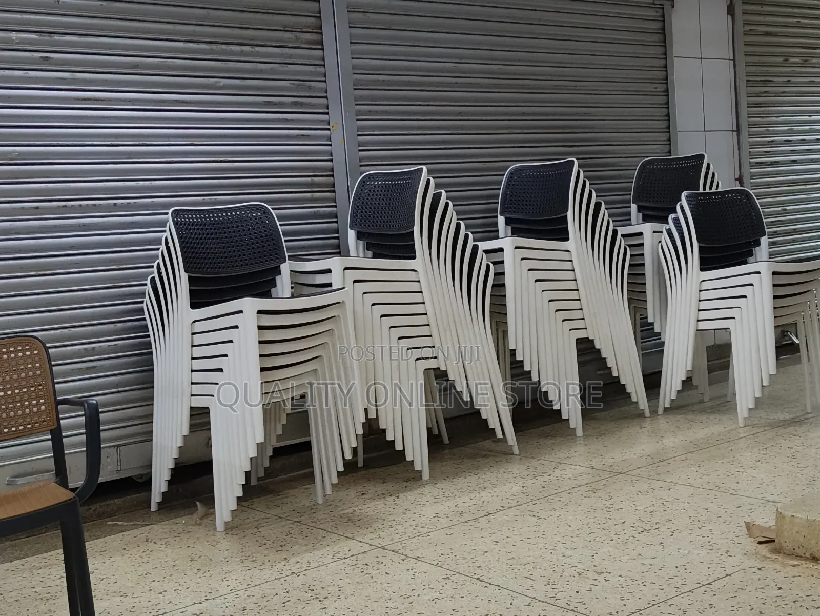 Mesh Back Plastic Chairs Plastic Chairs