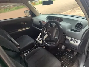 Toyota Corolla Rumion 2009 Black