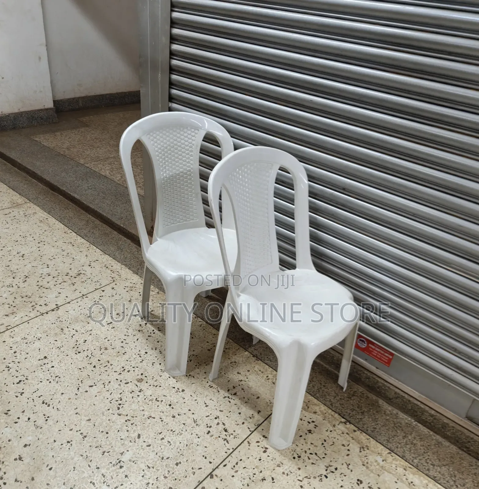 Dining Plastic Chairs Dining Plastic Chairs