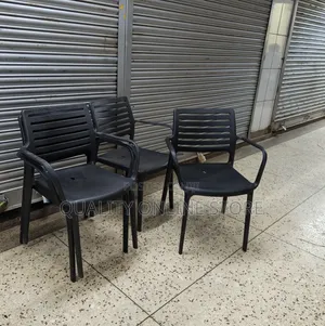 Executive Plastic Chairs Plastic Chairs