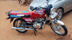 Bajaj Boxer 2020 Red