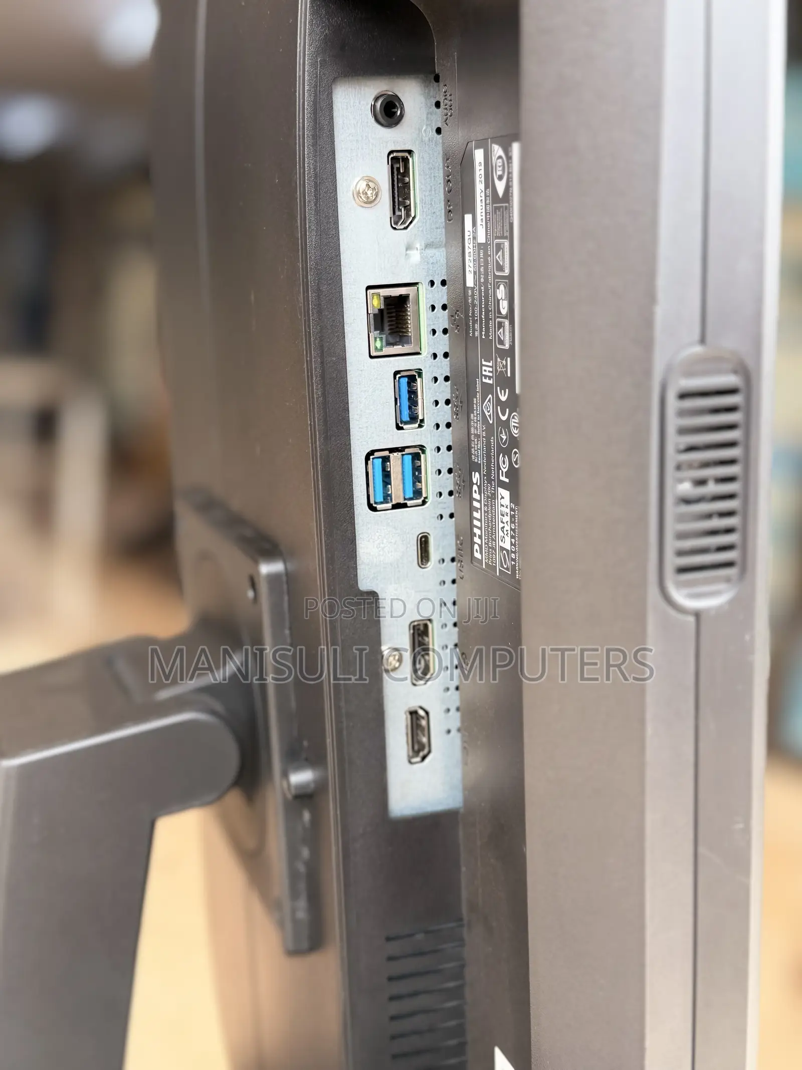 27 Inch Screen Type C HDMI DP Speakers