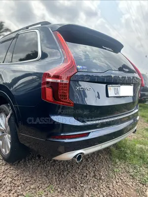 Volvo XC90 2018 Blue