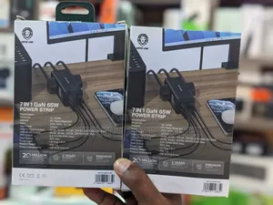 Green Lion 7 in 1 Power Strip