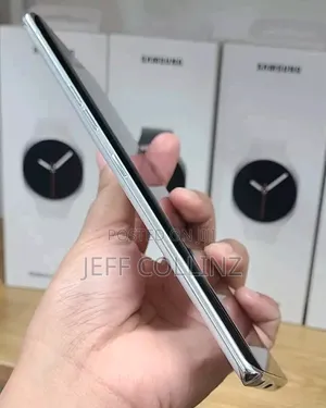 LG Velvet 5G 128 GB Silver