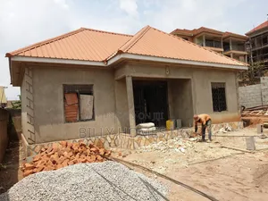 3bdrm House in Kira for sale
