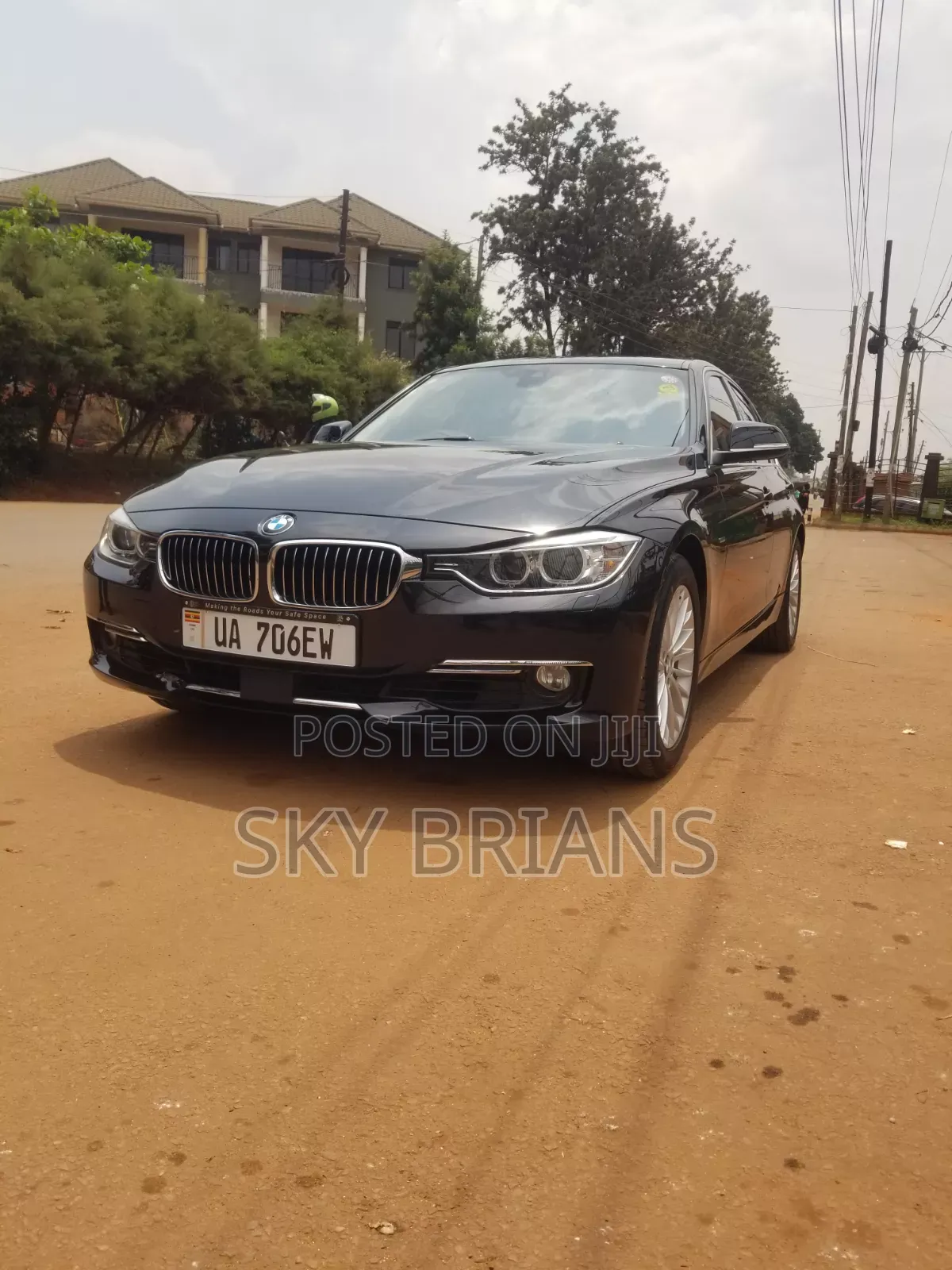 BMW 320i 2015 Black