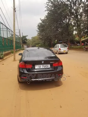 BMW 320i 2015 Black