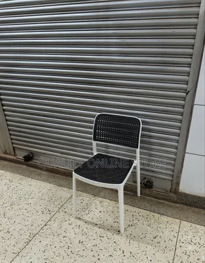 White Frame Plastic Chairs Plastic Chairs