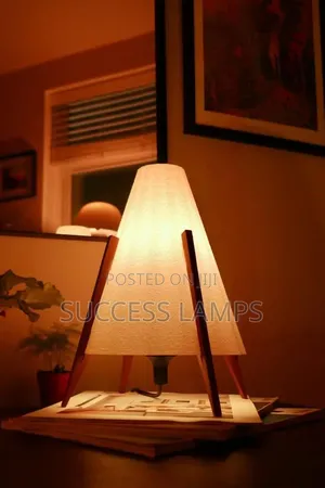 Cone Shade Table Lamp With Wooden Legs