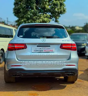 Mercedes-Benz GLC-Class 2018 Silver