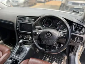 Volkswagen Golf 2013 White