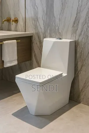 Piece Toilet
