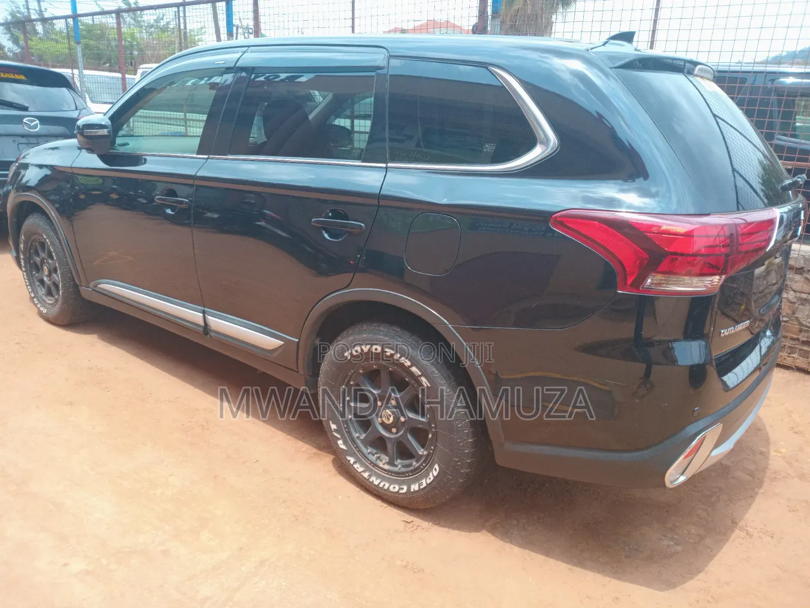 Mitsubishi Outlander 2017 Black