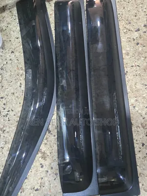 Landcruiser FJ100 Rainshields
