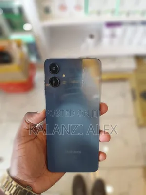 Samsung Galaxy A06 64 GB Black