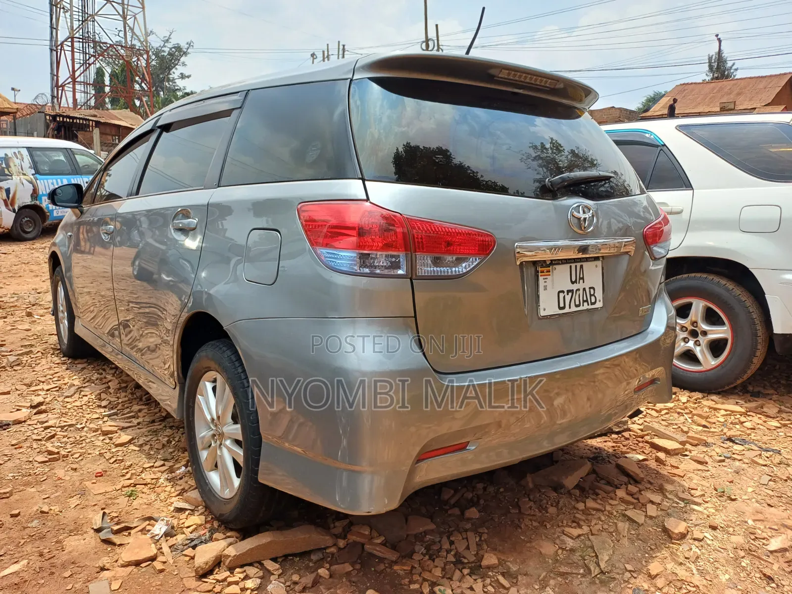 Toyota Wish 2012 Silver