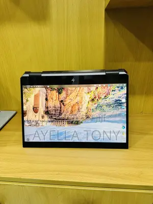 New Laptop HP ZBook Studio G5 16GB Intel Xeon SSD 512GB