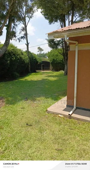 Furnished 3bdrm House in Kabalore for sale