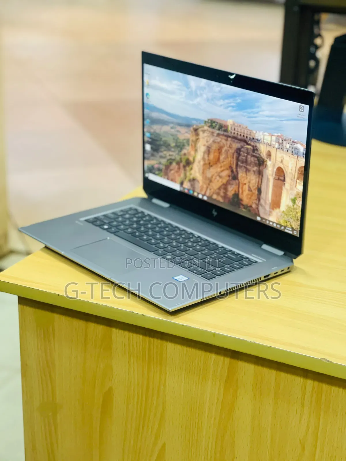 New Laptop HP ZBook Studio G5 16GB Intel Xeon SSD 512GB