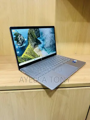 New Laptop HP Pavilion 14 8GB Intel Core i5 SSD 512GB
